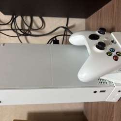 Xbox Series S в Верхней Салде