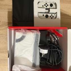 Nintendo Switch OLED 64gb в Екатеринбурге фото 3