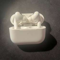 AirPods оригинал, Б\У в Муцалауле