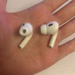 AirPods Pro 2 в Москве