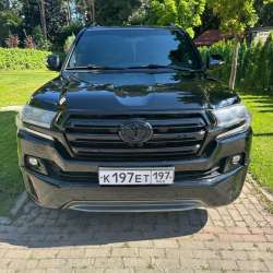 TOYOTA LAND CRUISER 200 в Москве фото 10