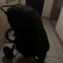 Продам коляску в Кирове