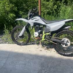 Продаю ендуро bkgtr300 300 кубов! в Красноярске