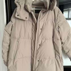 Зимний пуховик Massimo Dutti