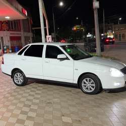 Приора 16 года в Москве фото 3