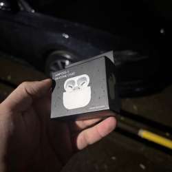 Наушники AirPods 3 + чехол в подарок в Казани