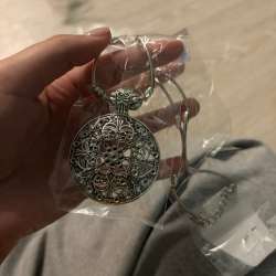 Колье