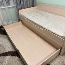 Продам кровать