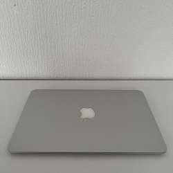 MacBook Air 11 2010