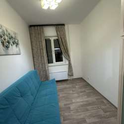 Сдам двух комнатную квартиру на Мантажников 7.