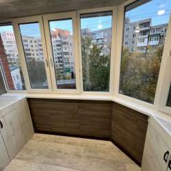 Остекление балконов(веранд )обшивка балконов под ключ в Уфе фото 3