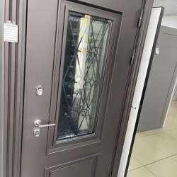 Входные и межкомнатные двери в Майкопе