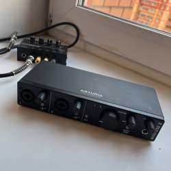 Звуковая карта Arturia MiniFuse 2