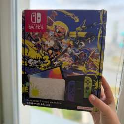 ПРОДАМ Nintendo Switch Oled прошитая в Москве фото 9