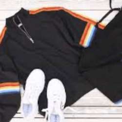Продам спортивный костюм Bershka б/у