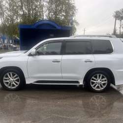 Lexus LX 570, 2010г. в Нефтеюганске фото 4