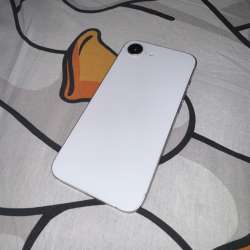 iPhone 16e