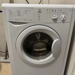 Стиральная машина Indesit WISL 103