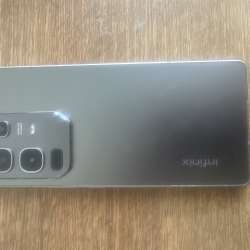 Телефон Infinix NOTE 50 на 256 гб