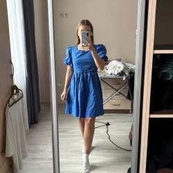 Платье с открытой спиной