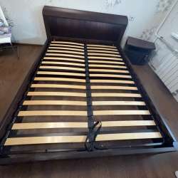 Продам спальный гарнитур