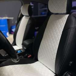 Установка чехлов на сиденья автомобиля в Санкт-Петербурге фото 10