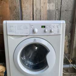 Продается стиралка 3 500 цена