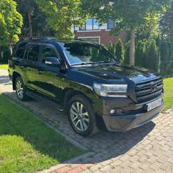TOYOTA LAND CRUISER 200 в Москве фото 11