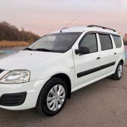 Продаю автомобиль в Ростове-на-Дону фото 4