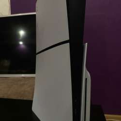 Продам Ps5 slim с дисководом в Новосибирске фото 4