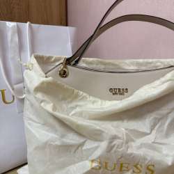 Новая женская сумка GUESS в Москве