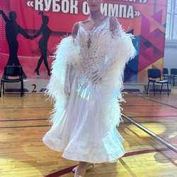 бальное платье