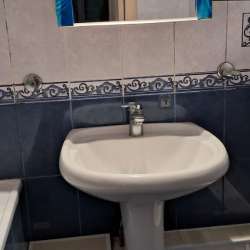 Срочно продам 2-х комнатную квартиру с мебелью фото 4
