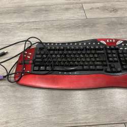 Продам клавиатуру Multimedia Keyboards. Model 780L