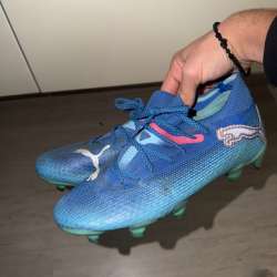 Бутсы Puma Future