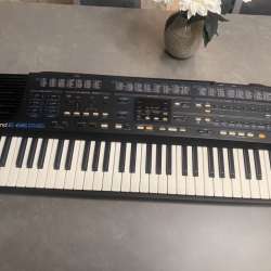 Синтезатор Roland E-66 в Калининграде