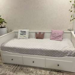 Кровать lkea Hemnes