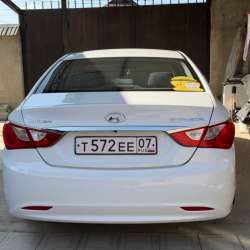 Hyundai Sonata 2010 года белая в Нальчике фото 5