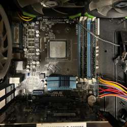 Материнская плата с FX-8300 и DDR3 16 гб