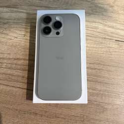 iPhone 16 pro в Тюмени фото 9
