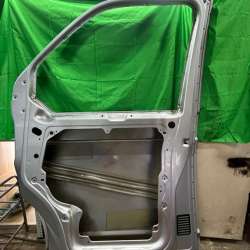 Дверь Volkswagen T5 Caravelle в Химках фото 3