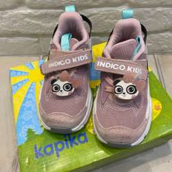Детские кроссовки