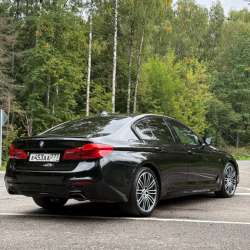 BMW 5 3.0D в Москве фото 12
