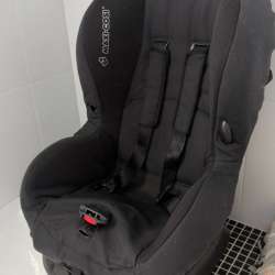 Авто кресло Maxi-cosi