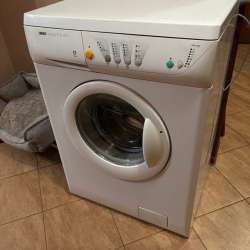 Продам стиральную машину б/у