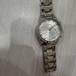 Часы GUESS в Москве