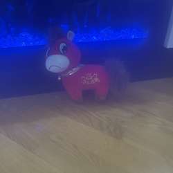 Лошадь игрушка