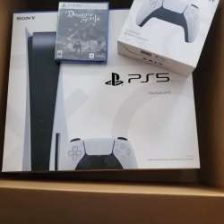 Sony PlayStation 5 standard and digital в Москве