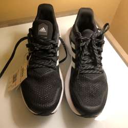 Кроссовки adidas 37,5 в Санкт-Петербурге фото 7