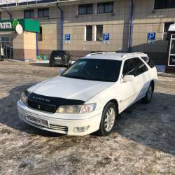 Toyota mark 2 qualis
